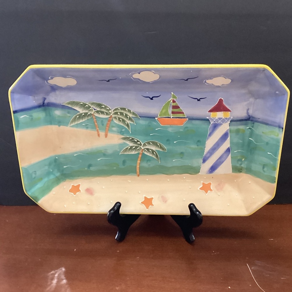 Ceramic tray Biscayne Bay
Collection Braum Bros
Million Dollar View
15.5"x9.5"